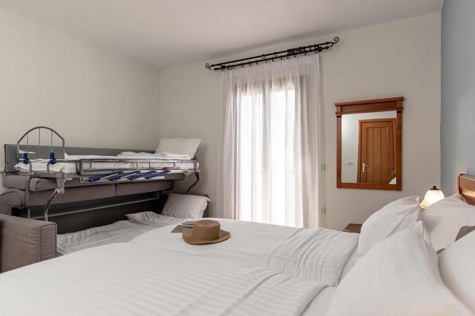 Naxos Resort Beach Hotel Naxos City Esterno foto