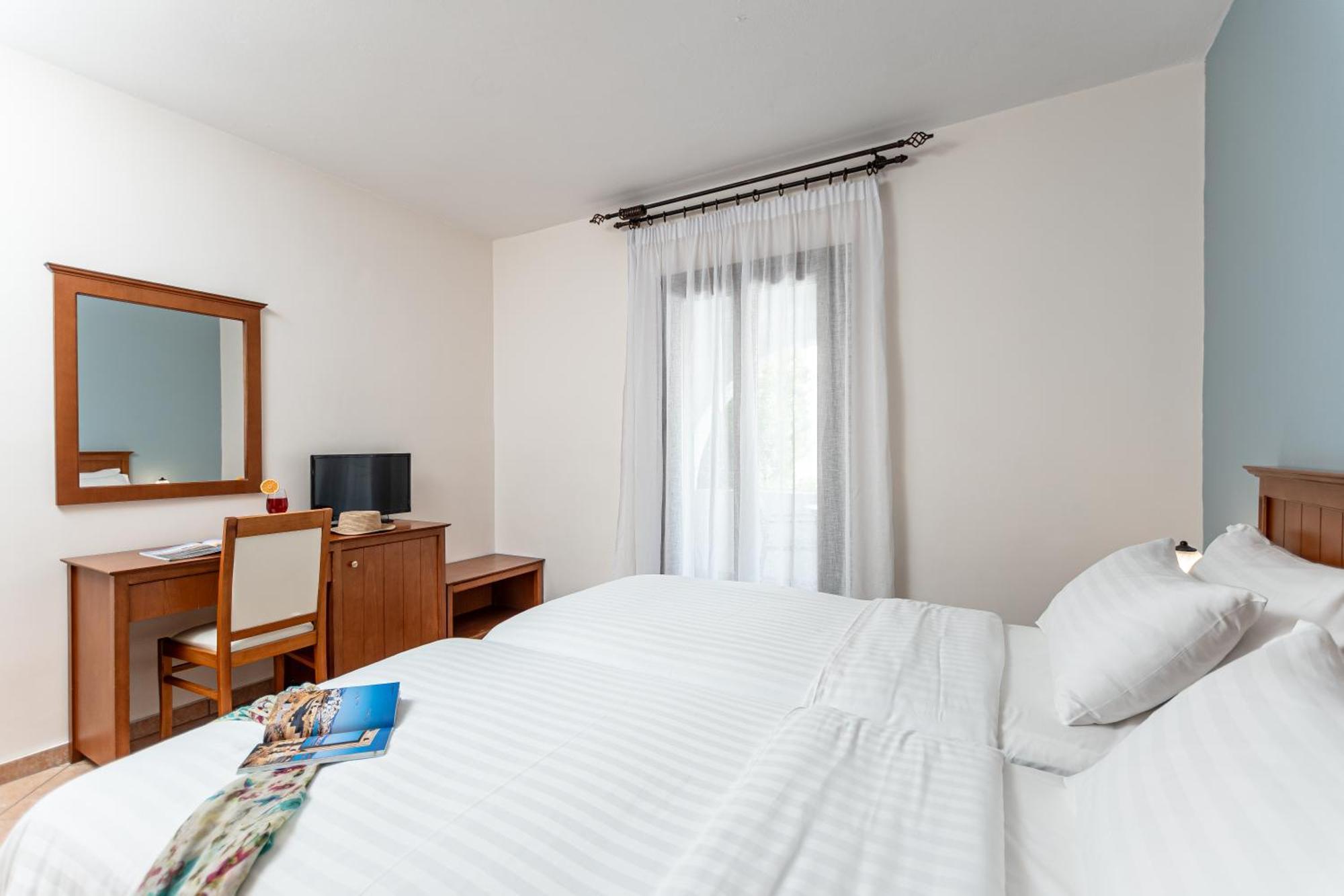 Naxos Resort Beach Hotel Naxos City Esterno foto